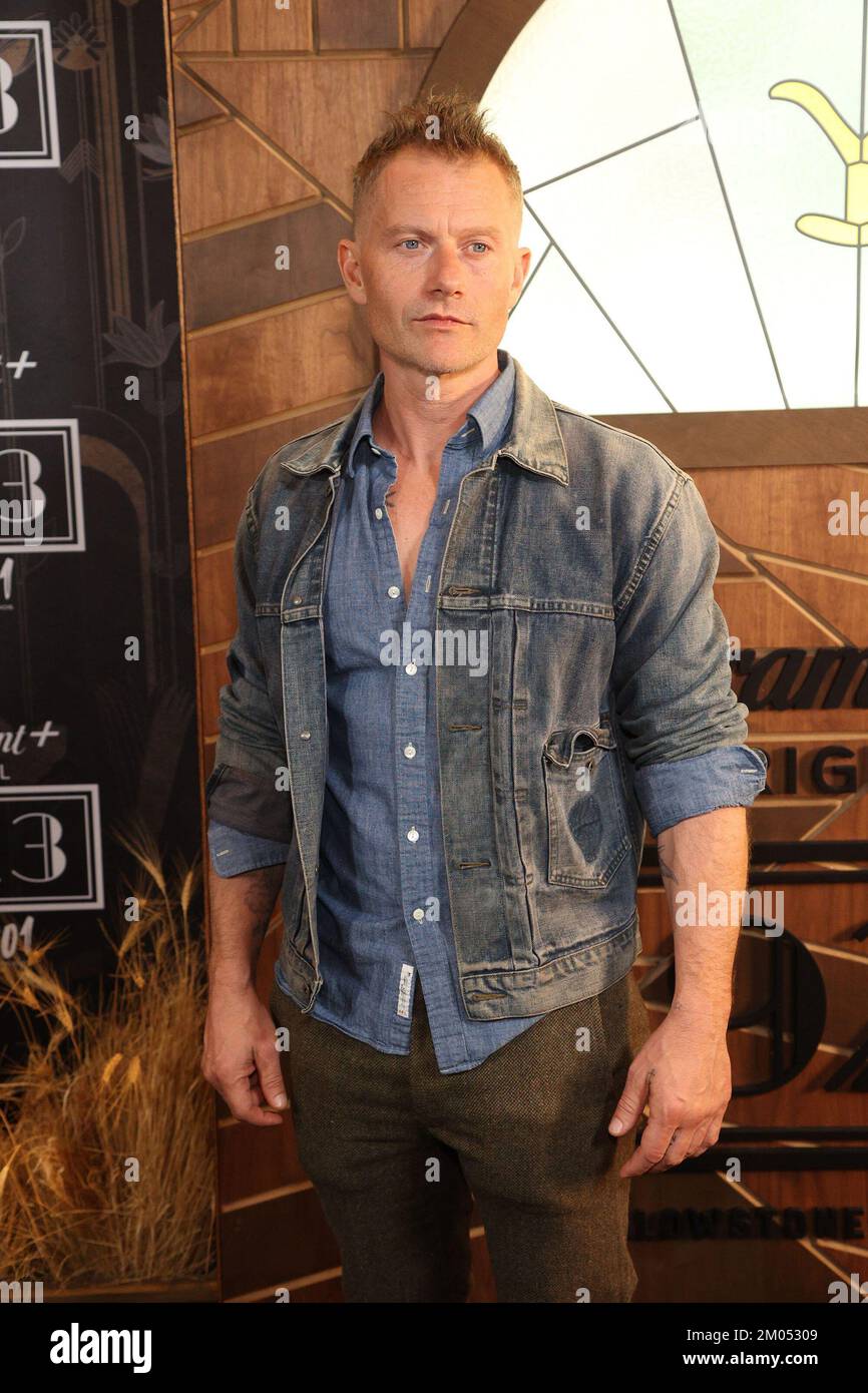 James wynn hi-res stock photography and images - Page 3 - Alamy