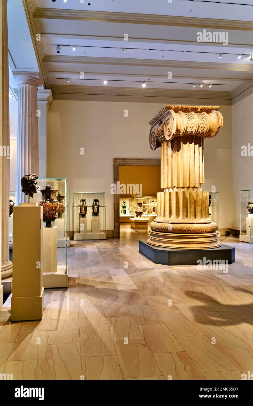 Mary and michael jaharis gallery hi-res stock photography and images