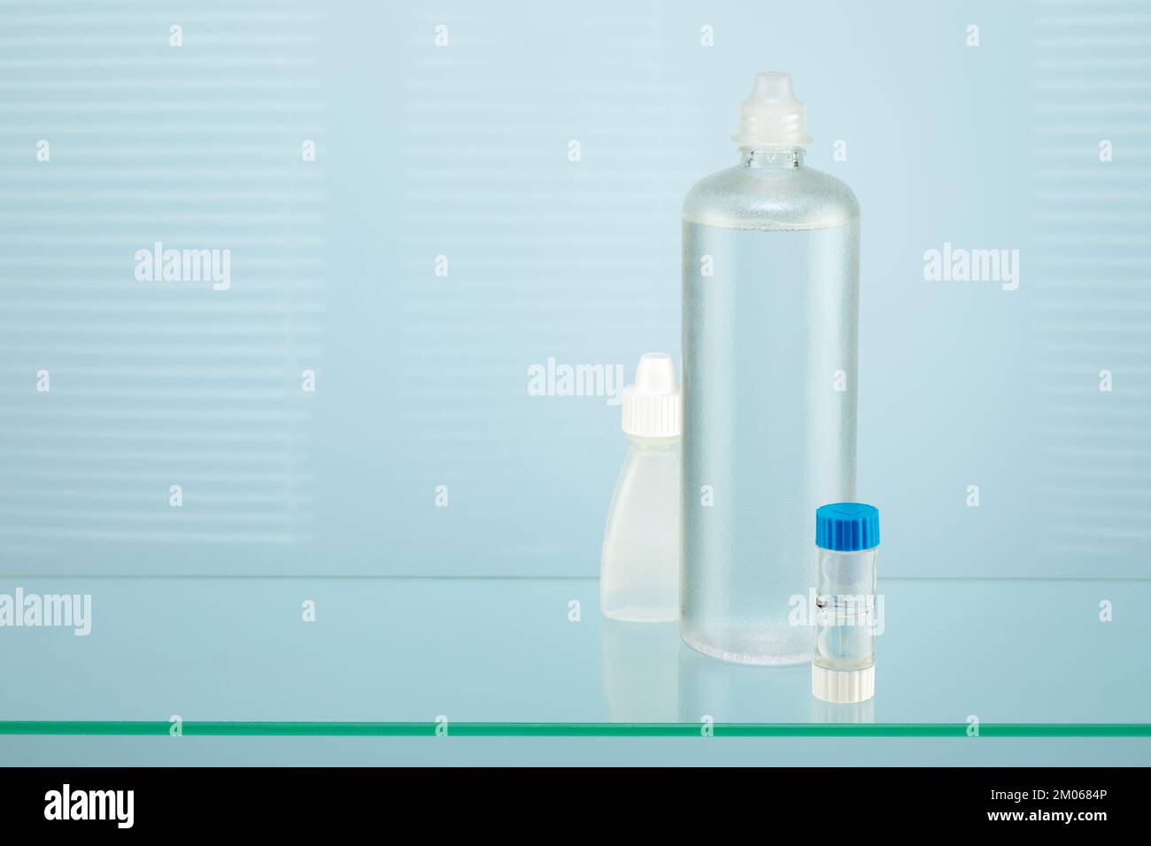 Night contact lenses. Oftalmology composition with containers with