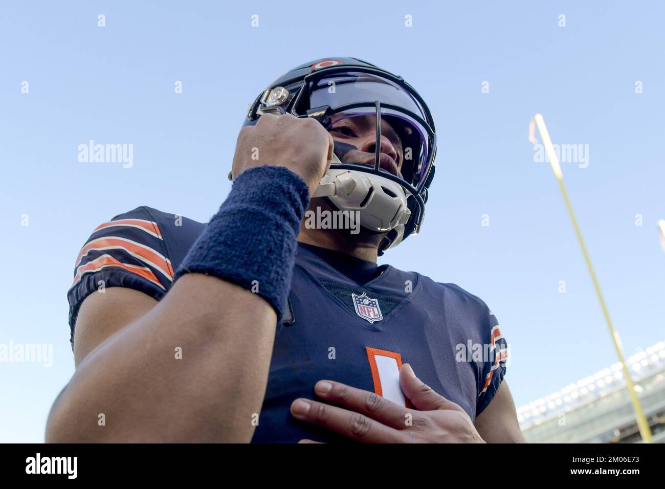 Chicago, IL, USA. 18th Dec, 2022. Chicago Bears quarterback #1 Justin Fields  in action during a game against the Philadelphia Eagles in Chicago, IL.  Mike Wulf/CSM/Alamy Live News Stock Photo - Alamy