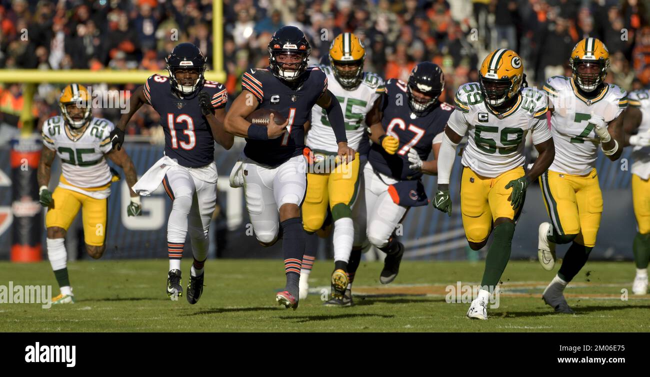 Chicago, United States. 04th Dec, 2022. Green Bay Packers quarterback Aaron  Rodgers (12) passes against the Chicago Bears at Soldier Field in Chicago  on Sunday, December 4, 2022. Photo by Mark Black/UPI.