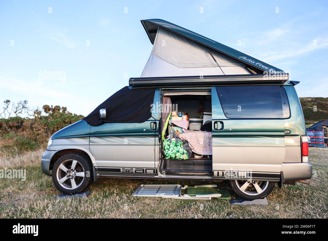 Mazda, Mazda Bongo,Mazda Bongo  Friendee,campervan,van,vanlife,parked,with,Auto Free Top,AFT,pop  top,roof,at,Camping,campsite,basic,facilities,just,cold shower,s,portable  toilet,and,running,water,almost,wild camping,at,Remote,north  coast,coastline,of ...