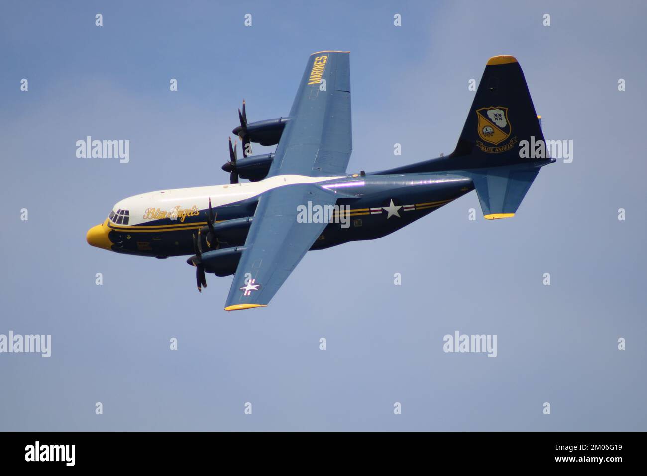 US Navy Blue Angels C-130 Hercules "Fat Albert Stock Photo - Alamy