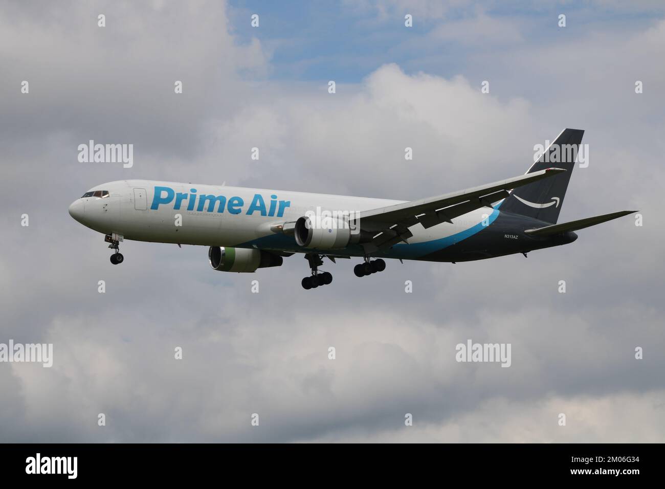 Amazon Prime Air on approach at BaltimoreWashington International Airport Stock Photo Alamy