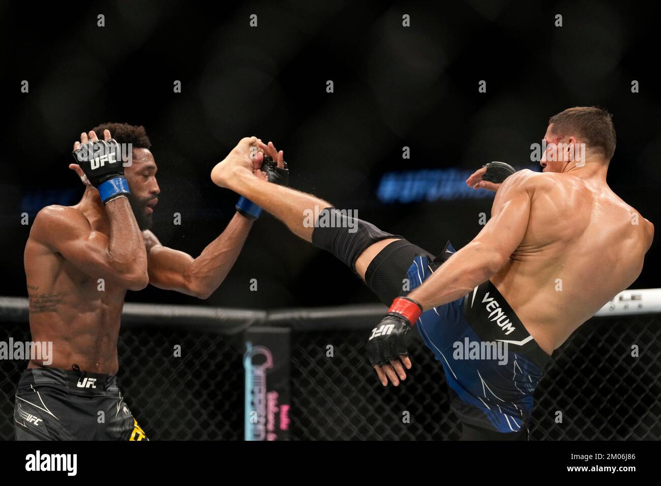 Niko price l and phil rowe r hi-res stock photography and images - Alamy