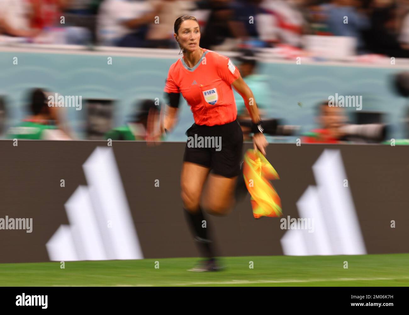 Female referee qatar hi-res stock photography and images - Alamy