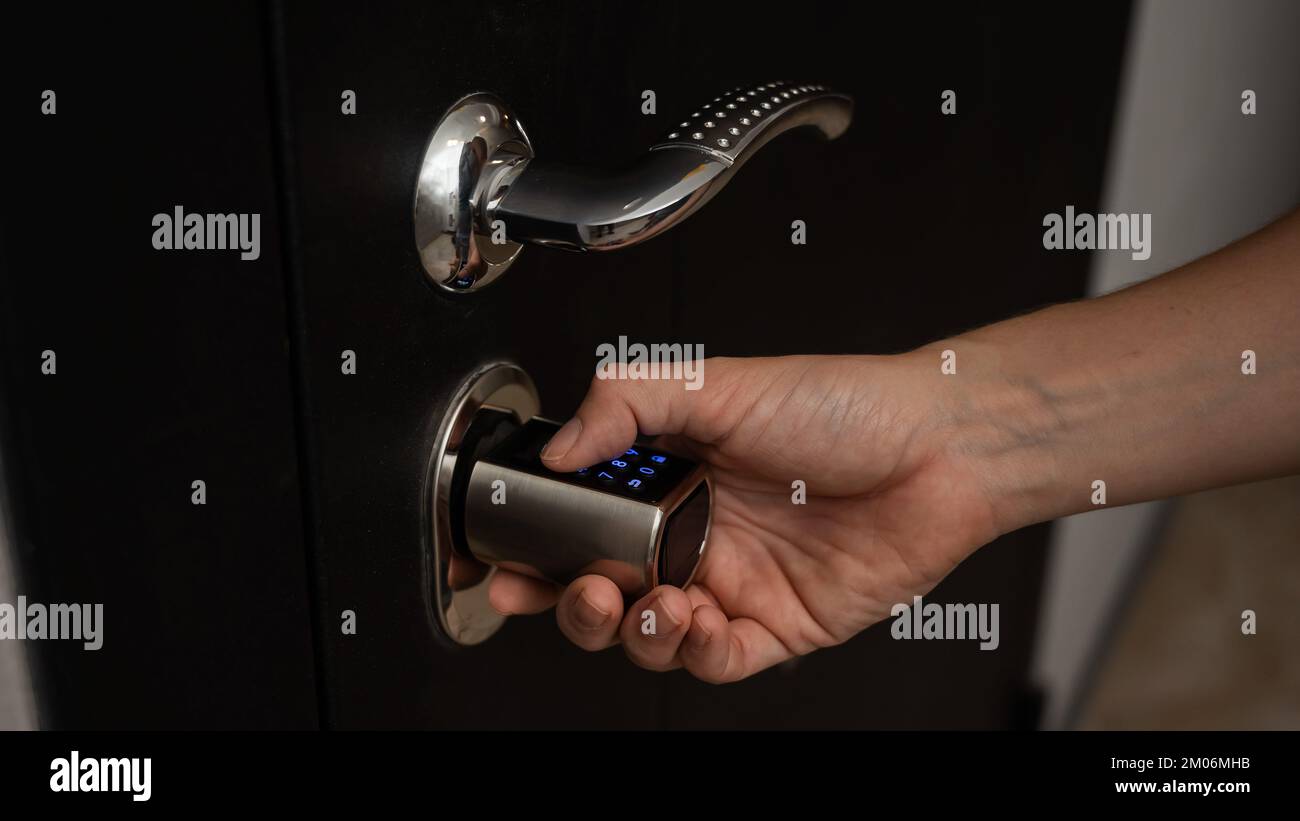 View of 14 Top Smart Locks for Apartment Buildings in 2025