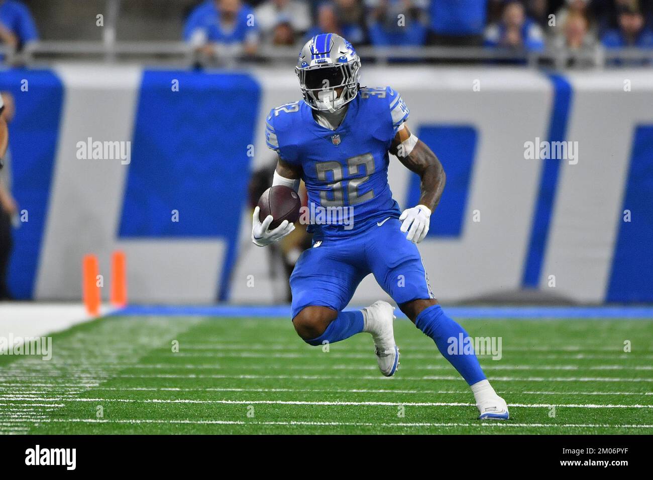 DETROIT, MI - DECEMBER 04: Detroit Lions Running Back (32) D'Andre Swift in  action during the game between Jacksonville Jaguars and Detroit Lions on  December 4, 2022 in Detroit, MI (Photo by