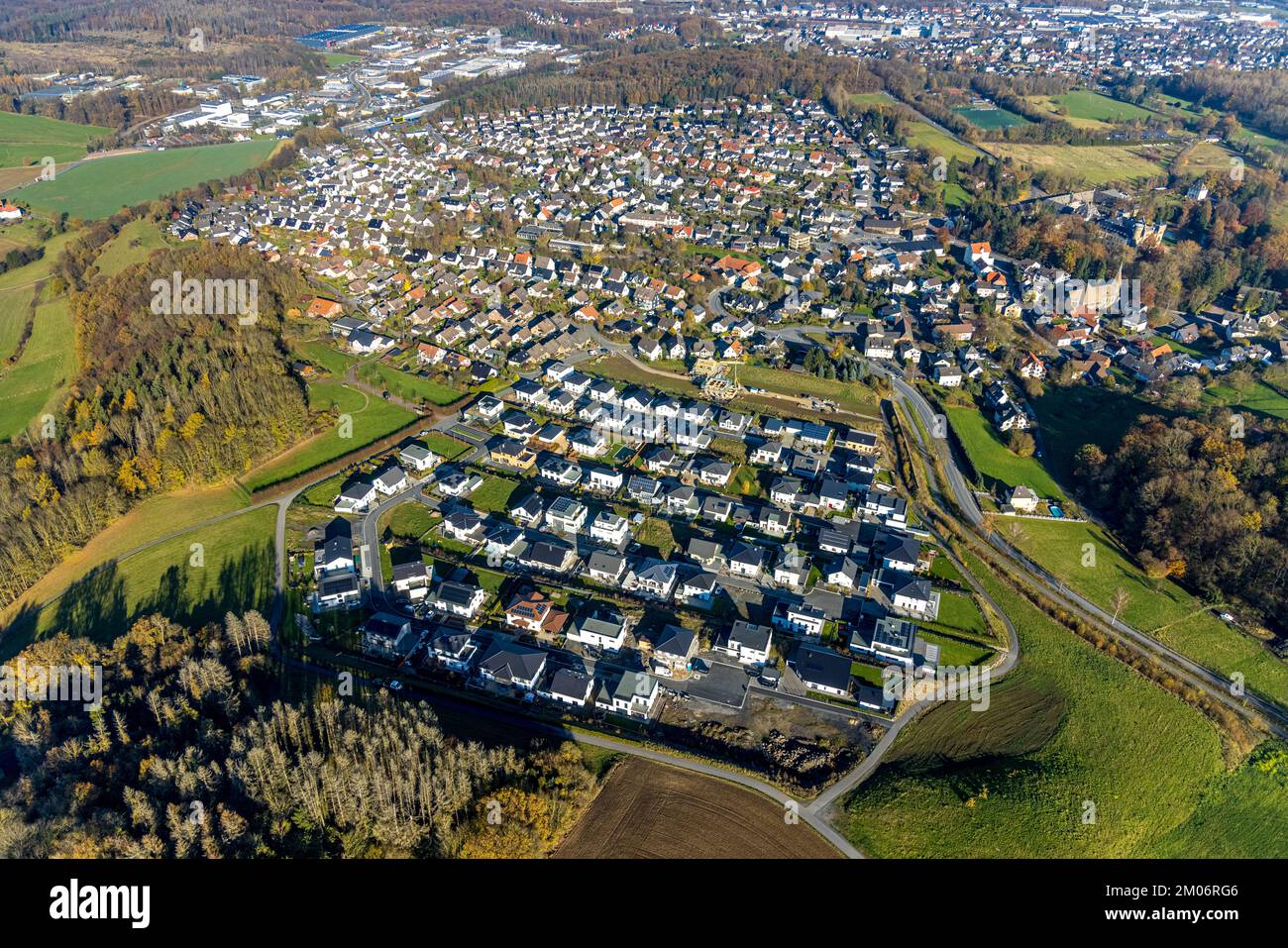 Luftbild, Neubaugebiet Wohnsiedlung Sternhelle-Ost am Oelinghauser Weg im Stadtteil Herdringen in Arnsberg, Sauerland, Nordrhein-Westfalen, Deutschlan Stock Photo