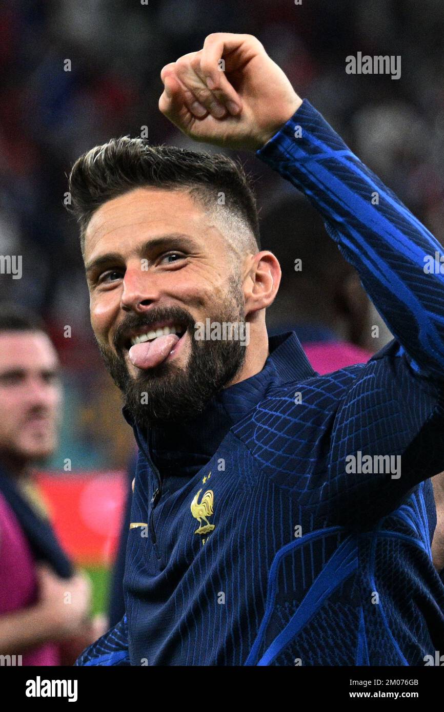 DOHA (QATAR), 04/12/2022 - WORLD CUP/FRANCE vs POLAND - GIROUD Olivier from  France in the match between France vs Poland, for the round of 16 of the  World Cup Qatar 2022/Fifa, at, image size:866x1390