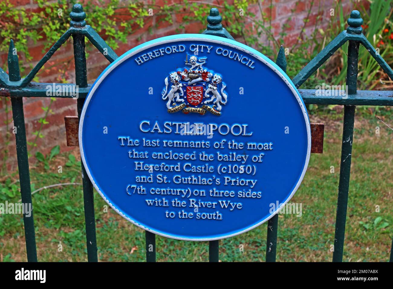 Castle Pool plaque, last remnants of enclosed Hereford Castle c1050 and St Guthlacs Priory, from Hereford City Council, off Castle Street, Hereford, Stock Photo