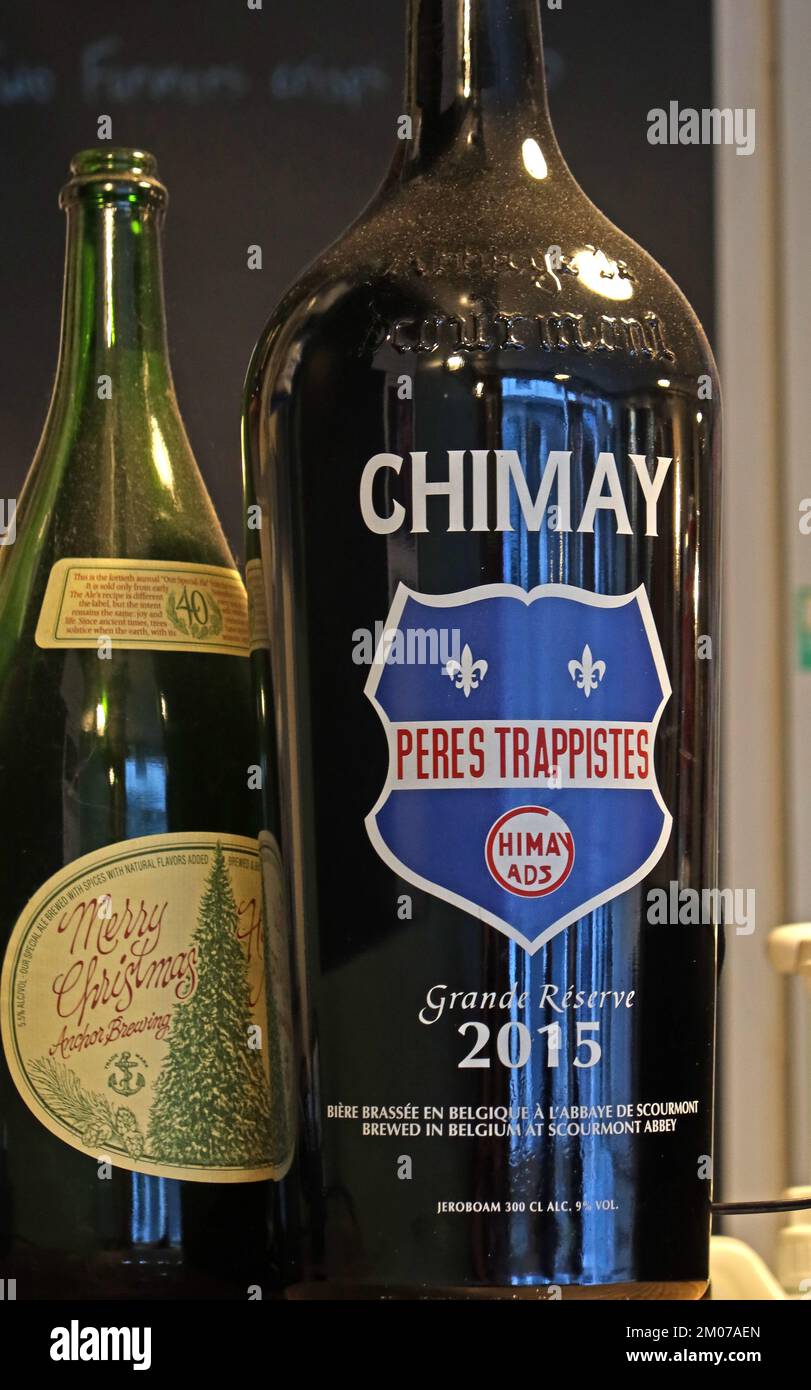 Large dusty Bottle of Chimay Grande Reserve 2015, Peres Trappistes Stock Photo