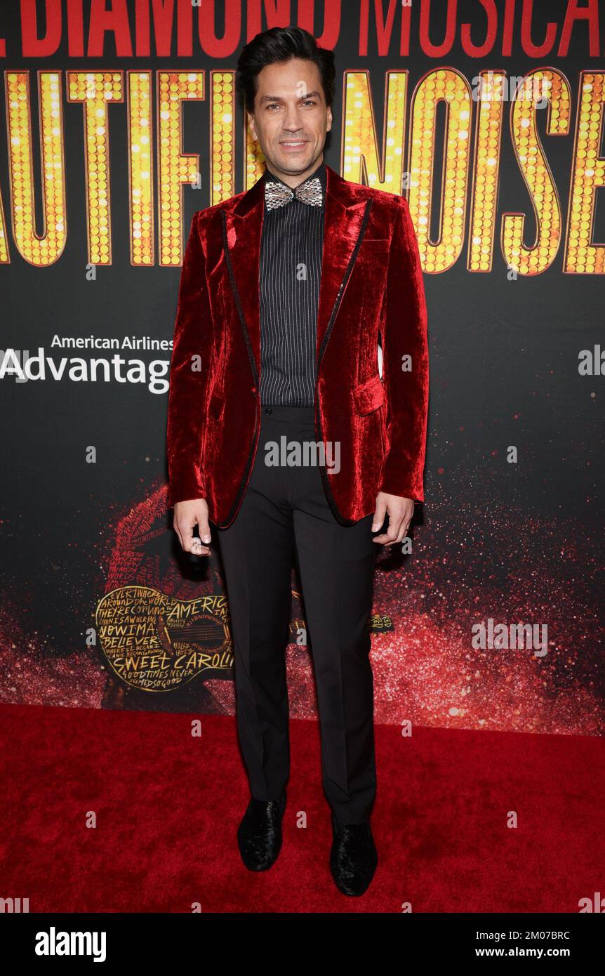 New York, NY, USA. 4th Dec, 2022. Will Swenson in attendance for A BEAUTIFUL NOISE, THE NEIL DIAMOND MUSICAL Opening Night on Broadway, Broadhurst Theatre, New York, NY December 4, 2022. Credit: CJ Rivera/Everett Collection/Alamy Live News Stock Photo