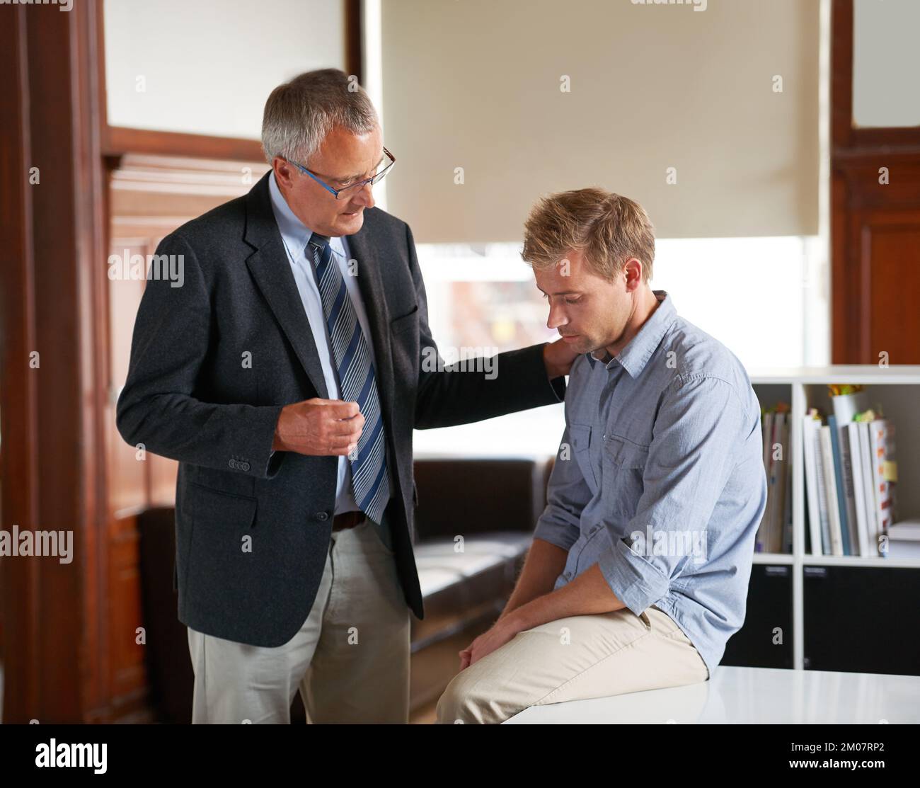 Meeting employers looking work hi-res stock photography and images - Alamy