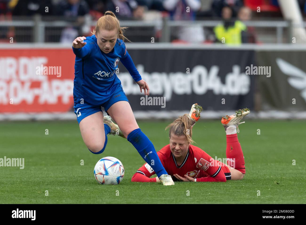Mollie Rouse Leverkusen, Germany. 04th Dec, 2022. Women's Flyeralarm Bundesliga ...