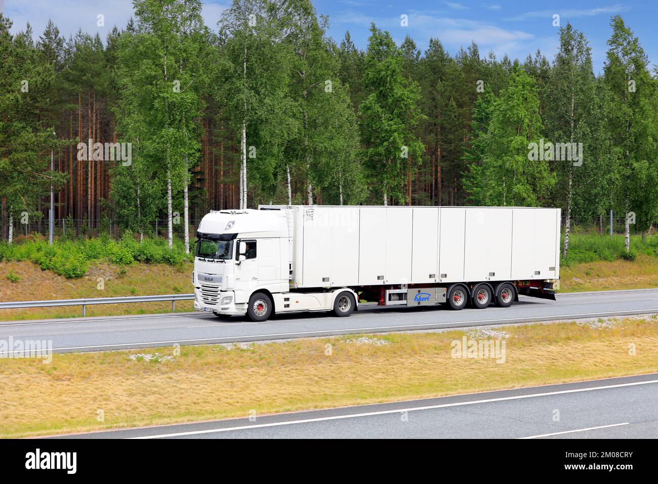 Daf xf 460 hi-res stock photography and images - Alamy