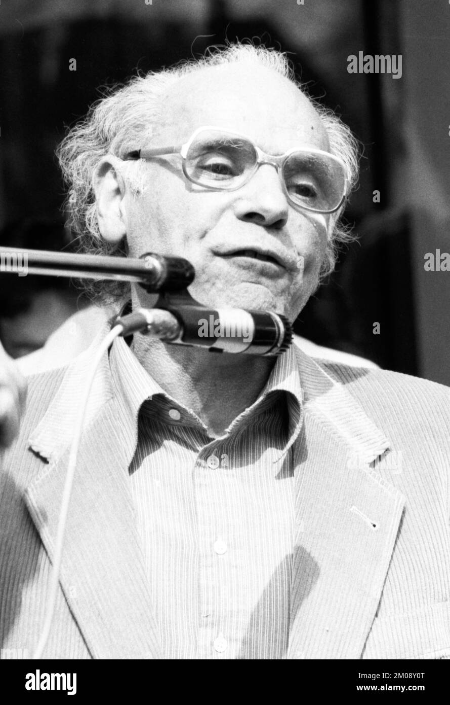 Citizens initiatives Black and White Stock Photos & Images Alamy — free download