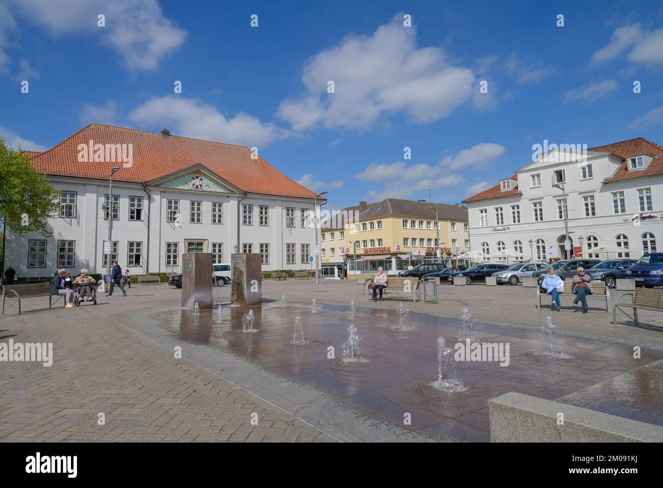 Marktplatz, Brunnen, Altes Kreishaus, Ratzeburg, SchleswigHolstein