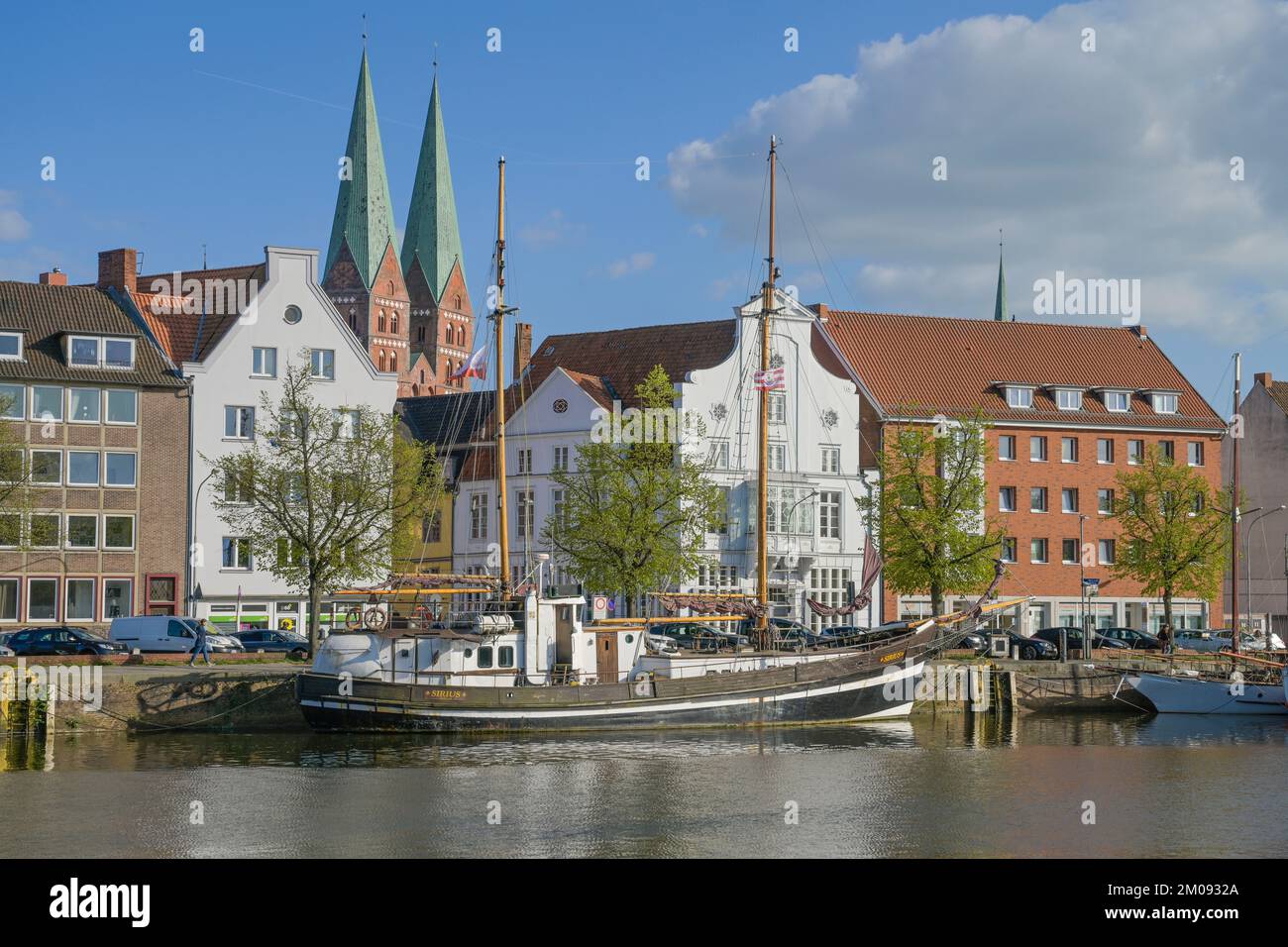 Schiffe, Trave, Museumshafen, Bürgerhäuser, An der Untertrave, Lübeck, Schleswig-Holstein, Deutschland Stock Photo