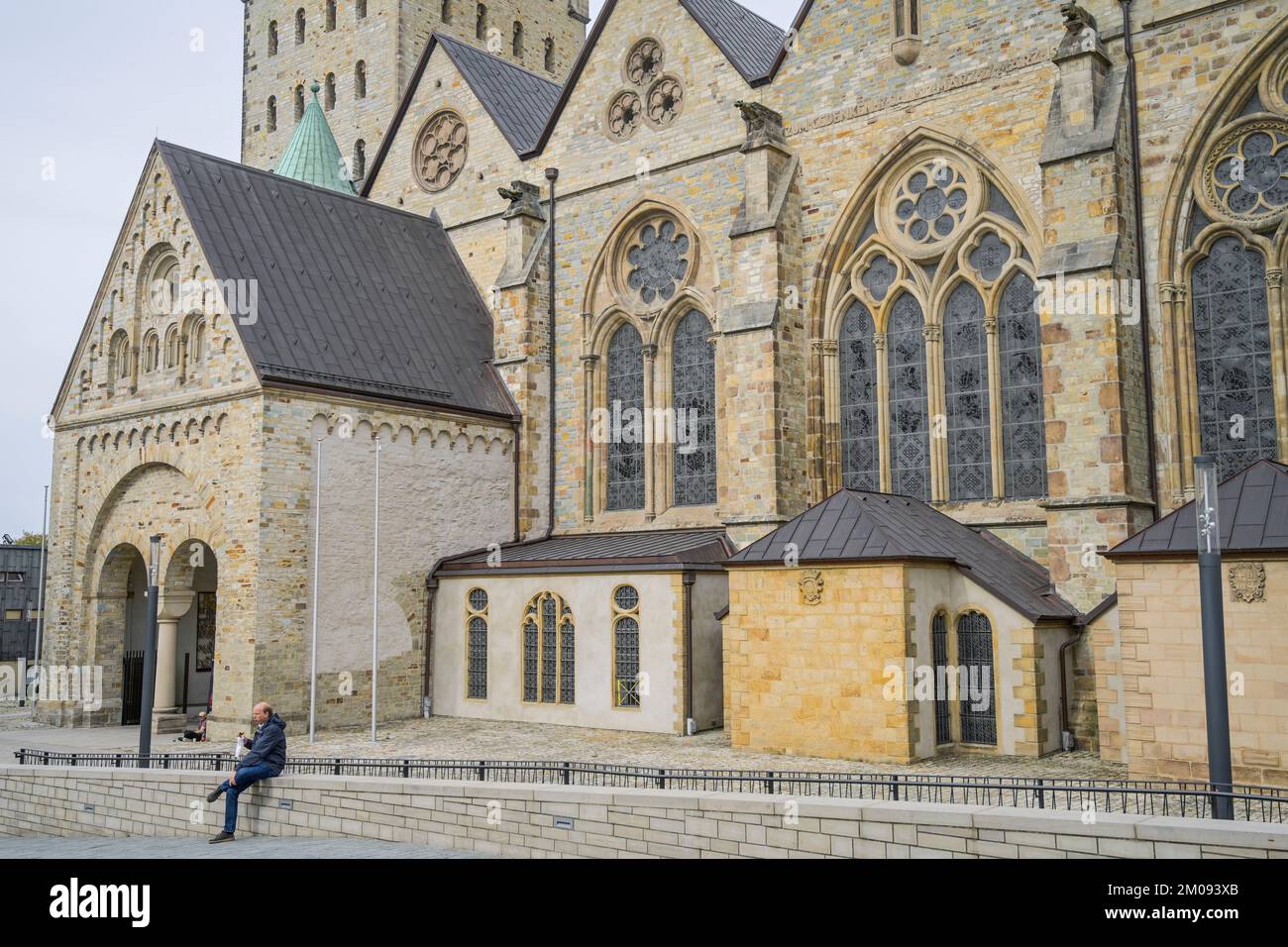 Dom, Domplatz, Paderborn, NordrheinWestfalen, Deutschland Stock Photo