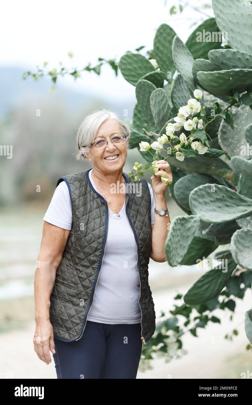 Attractive older woman portrait hi-res stock photography and images - Alamy