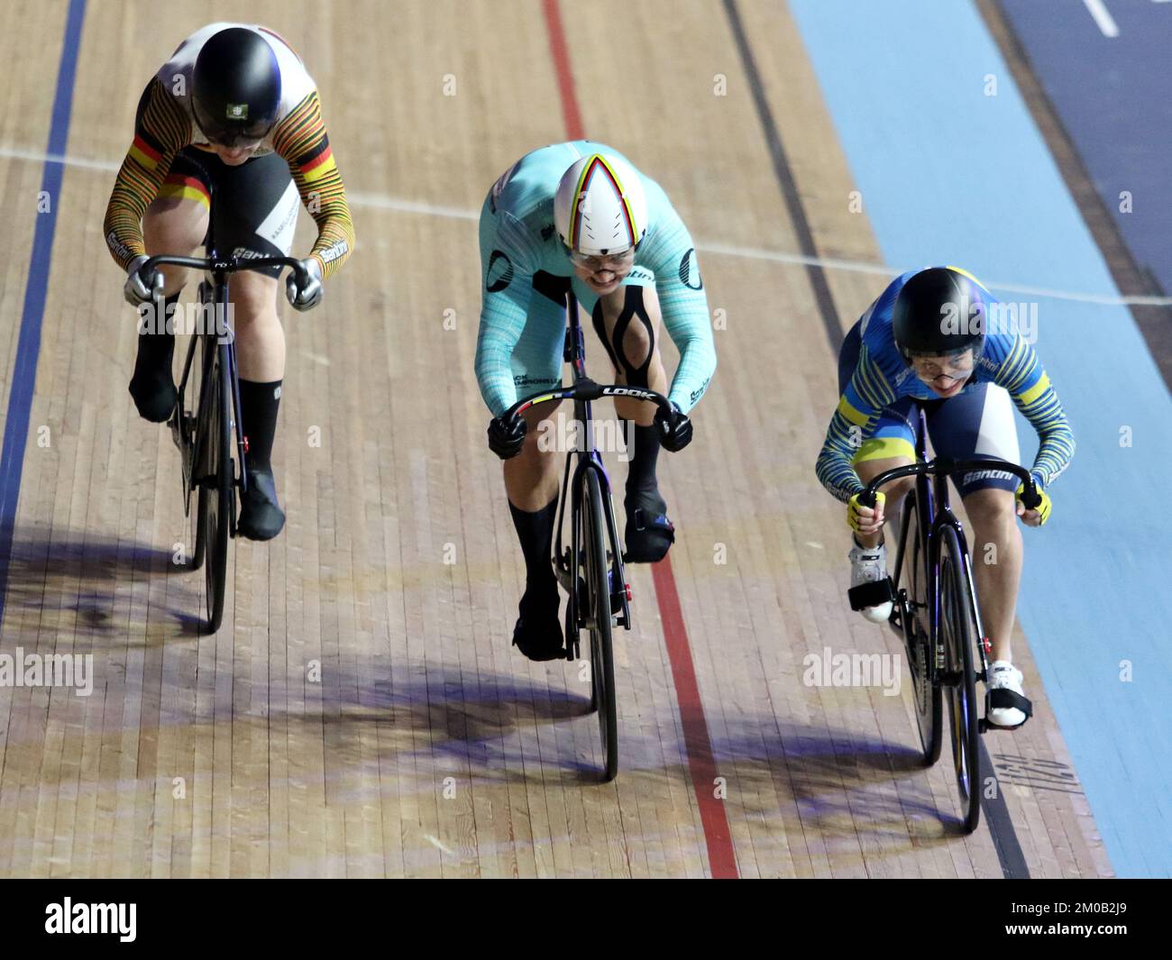 Track Cycling Champions League, Lee Valley Velodrome London UK. Mathilde GROS (FRA) applying pressure to take the win in the Women's Sprint Semi-final Stock Photo