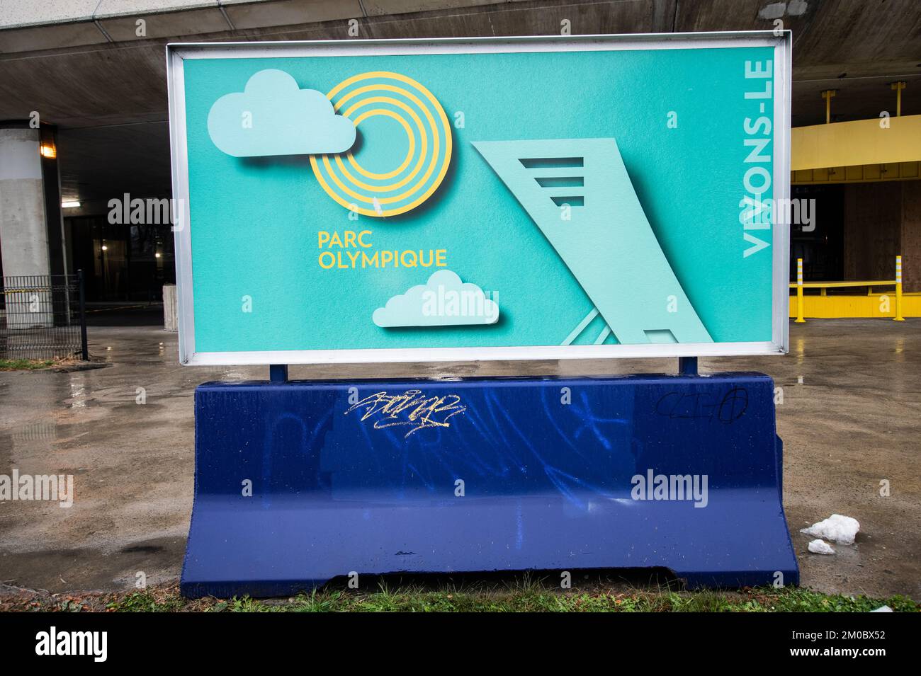 Parc Eng Sign Parc Olympique sign in Montreal, Quebec, Canada Stock Photo - Alamy