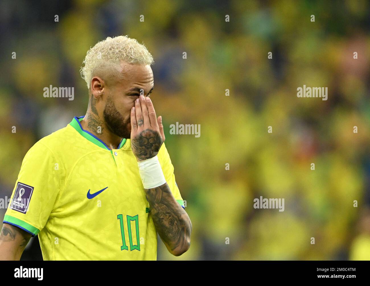Doha, Qatar. 5th Dec, 2022. Neymar of Brazil reacts during the Round of 16 match between Brazil and South Korea at the 2022 FIFA World Cup at Ras Abu Aboud (974) Stadium in Doha, Qatar, Dec. 5, 2022. Credit: Li Ga/Xinhua/Alamy Live News Stock Photo