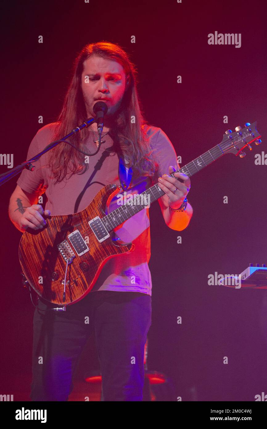 Madison, USA. 04th Dec, 2022. Ethan Goodpaster of Rainbow Kitten Surprise at The Sylvee on December 4, 2022, in Madison, Wisconsin (Photo by Daniel DeSlover/Sipa USA) Credit: Sipa USA/Alamy Live News Stock Photo