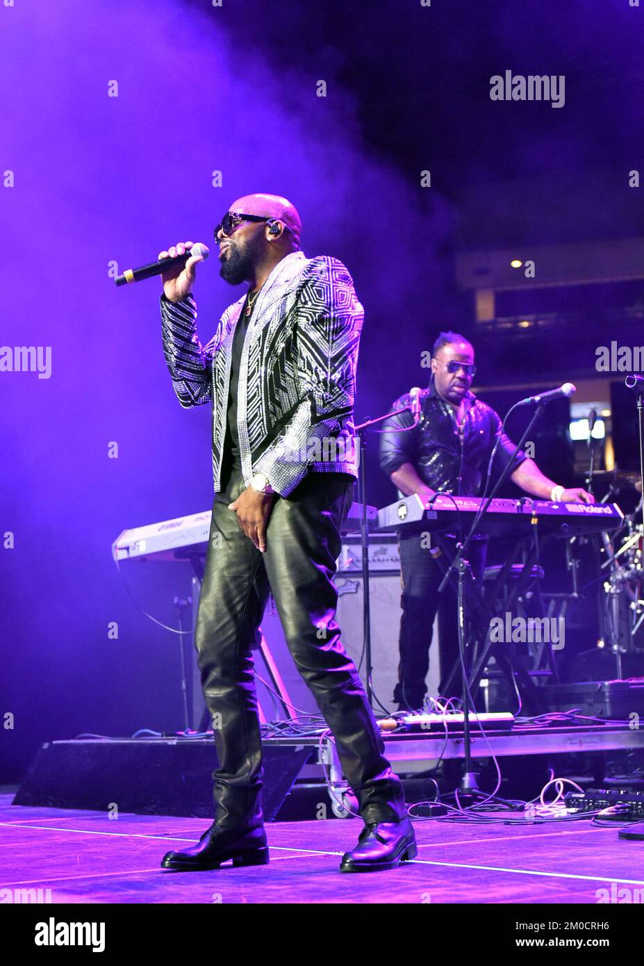 December 4, 2022, Norfolk, Virginia, USA: JOE  brings some pop, and R&B  to the Chartway Arena at Old Dominion University in Norfolk, Virginia on 4 December 2022..photo Â© Jeff Moore (Credit Image: © Jeff Moore/ZUMA Press Wire) Stock Photo