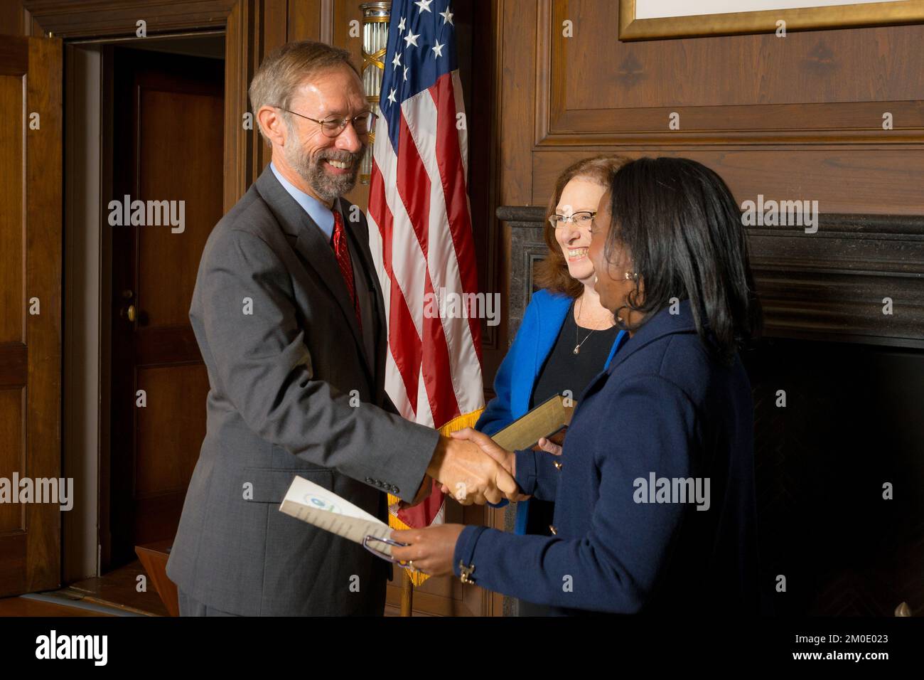 Office of the Deputy Administrator Stan Meiburg Takes Oath of Office
