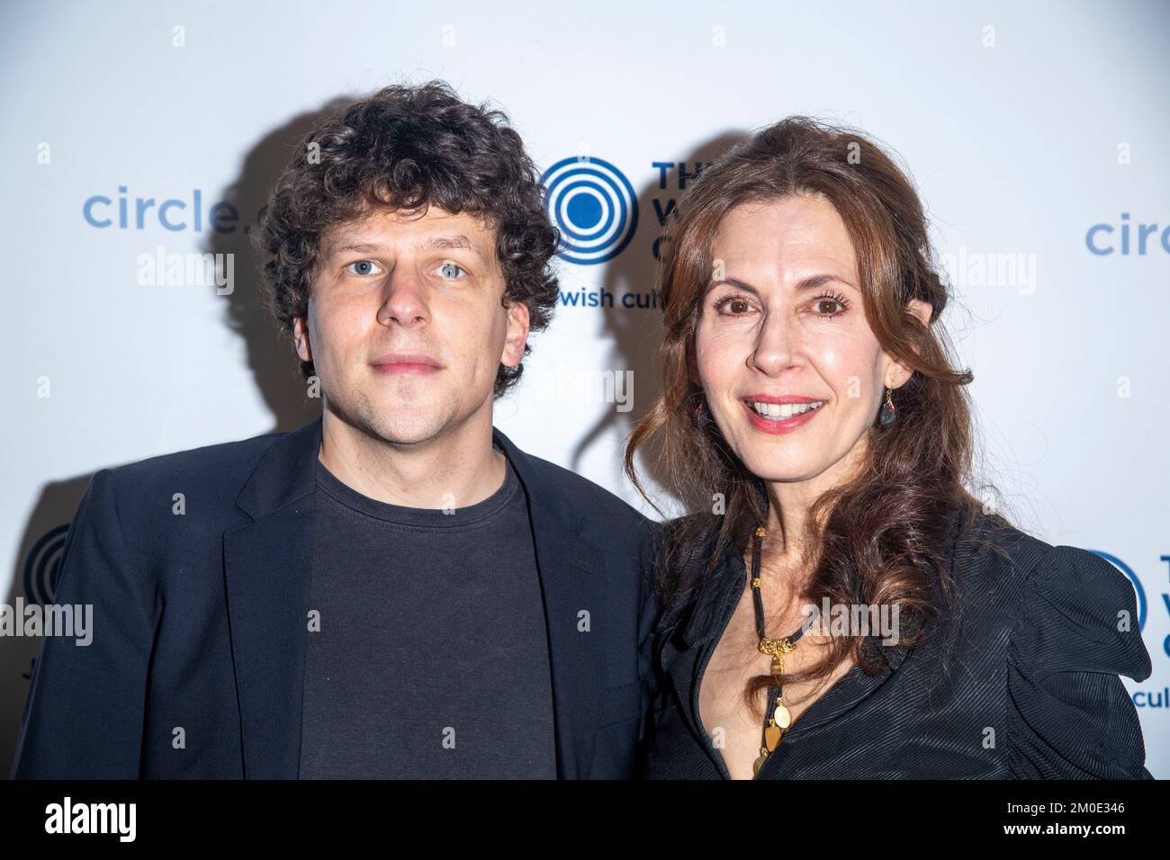 NEW YORK, NEW YORK - DECEMBER 05: Jesse Eisenberg and Jessica Hecht ...