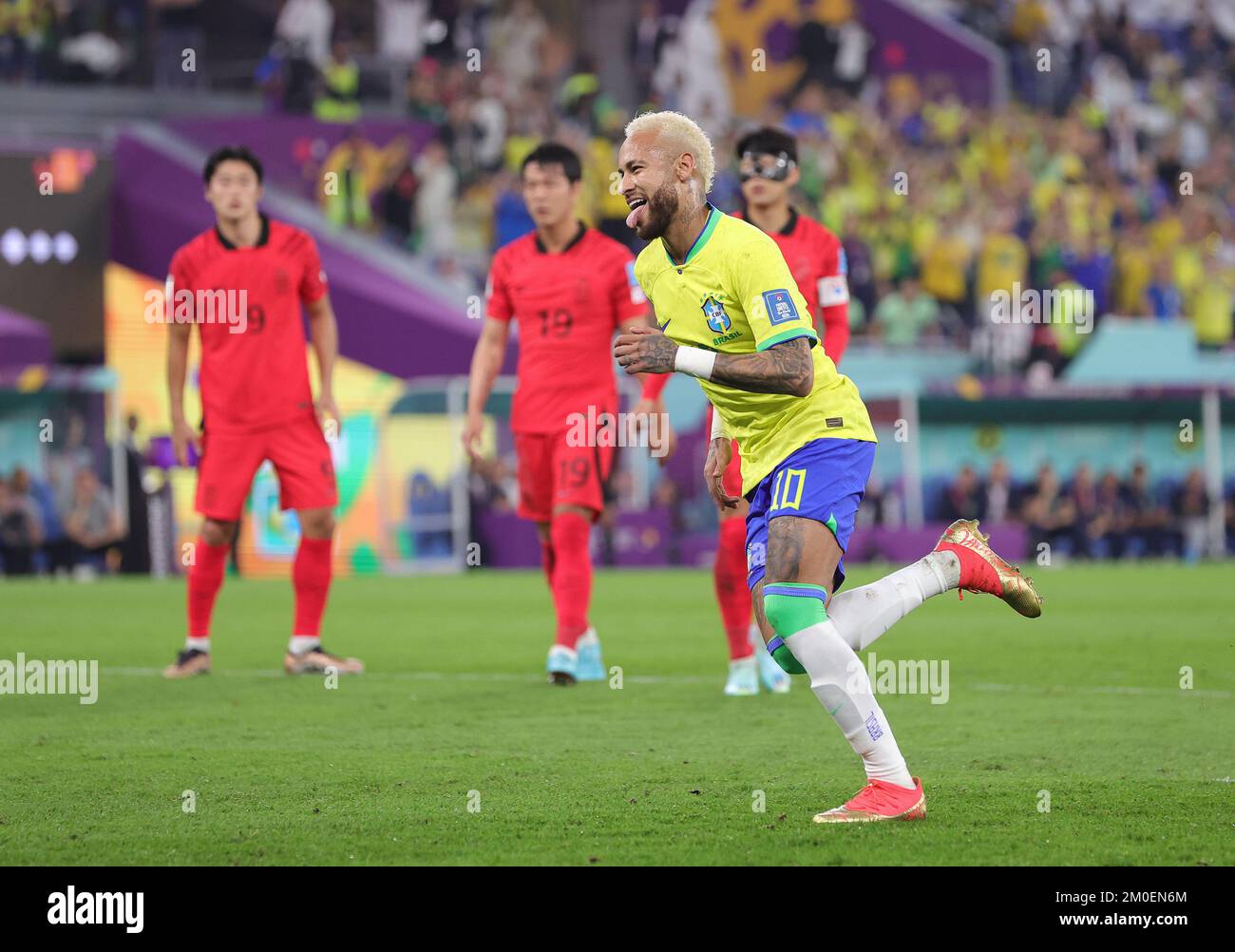 Neymar of Brazil celebrates the 2-0 goal during the FIFA World Cup 2022, Round of 16 football match between Brazil and Korea Republic on December 5, 2022 at Stadium 974 in Doha, Qatar - Photo: Sebastian El-saqqa/DPPI/LiveMedia Stock Photo