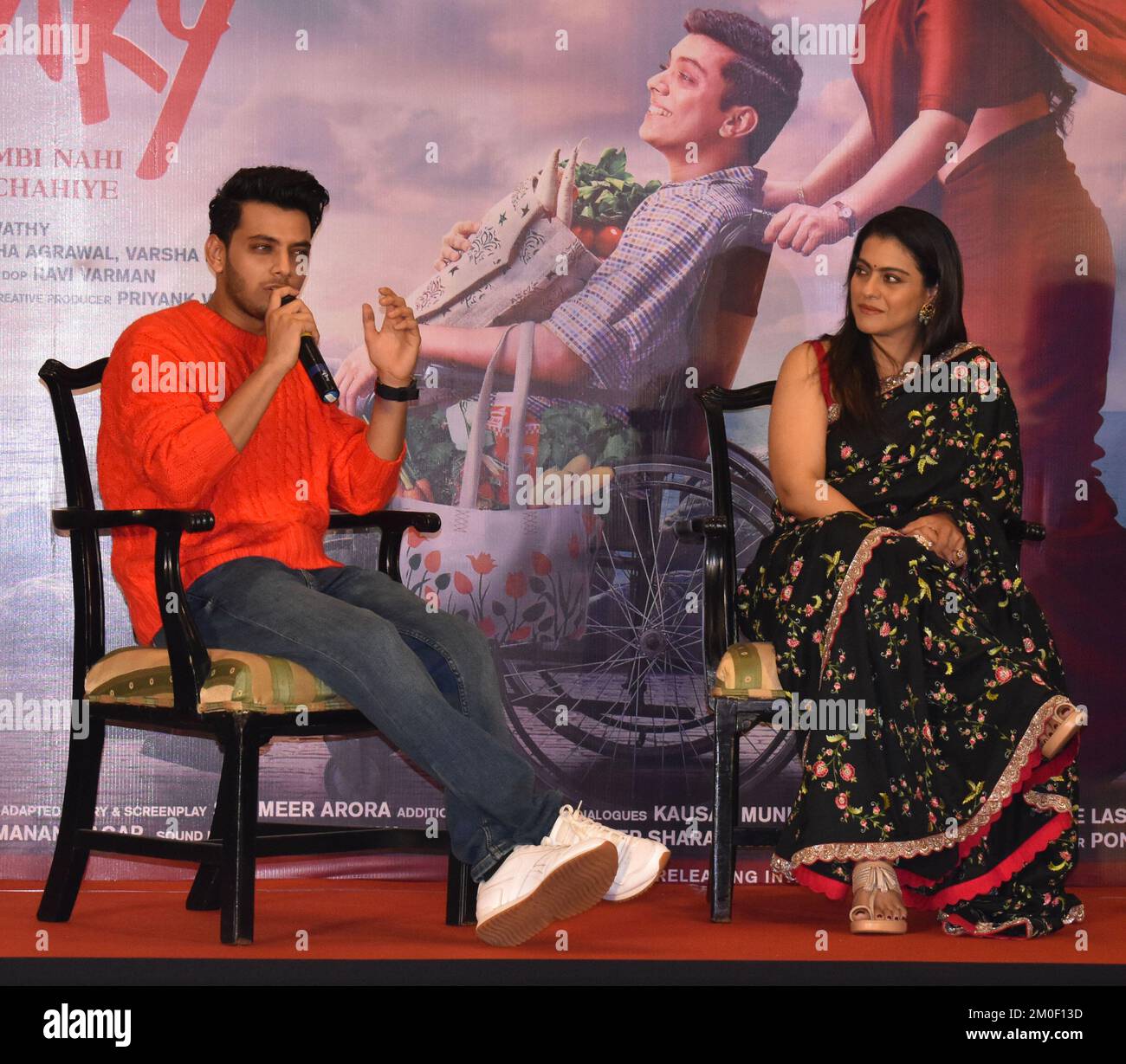 Kolkata, India. 05th Dec, 2022. Press conference of the upcoming Bollywood  movie Salaam Venky held at Kolkata. Bollywood actress Kajol, actor Vishal  Jethwa and Director Revathy were present at the press conference. (