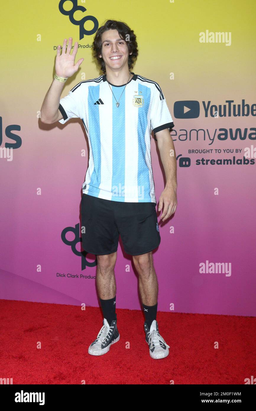 Nichlmao hi-res stock photography and images - Alamy