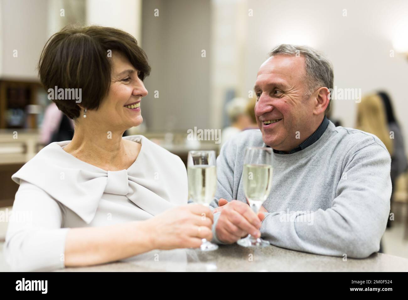 Couple during intermission hi res stock photography and images Alamy Couple during intermission hi res stock photography and images Alamy
