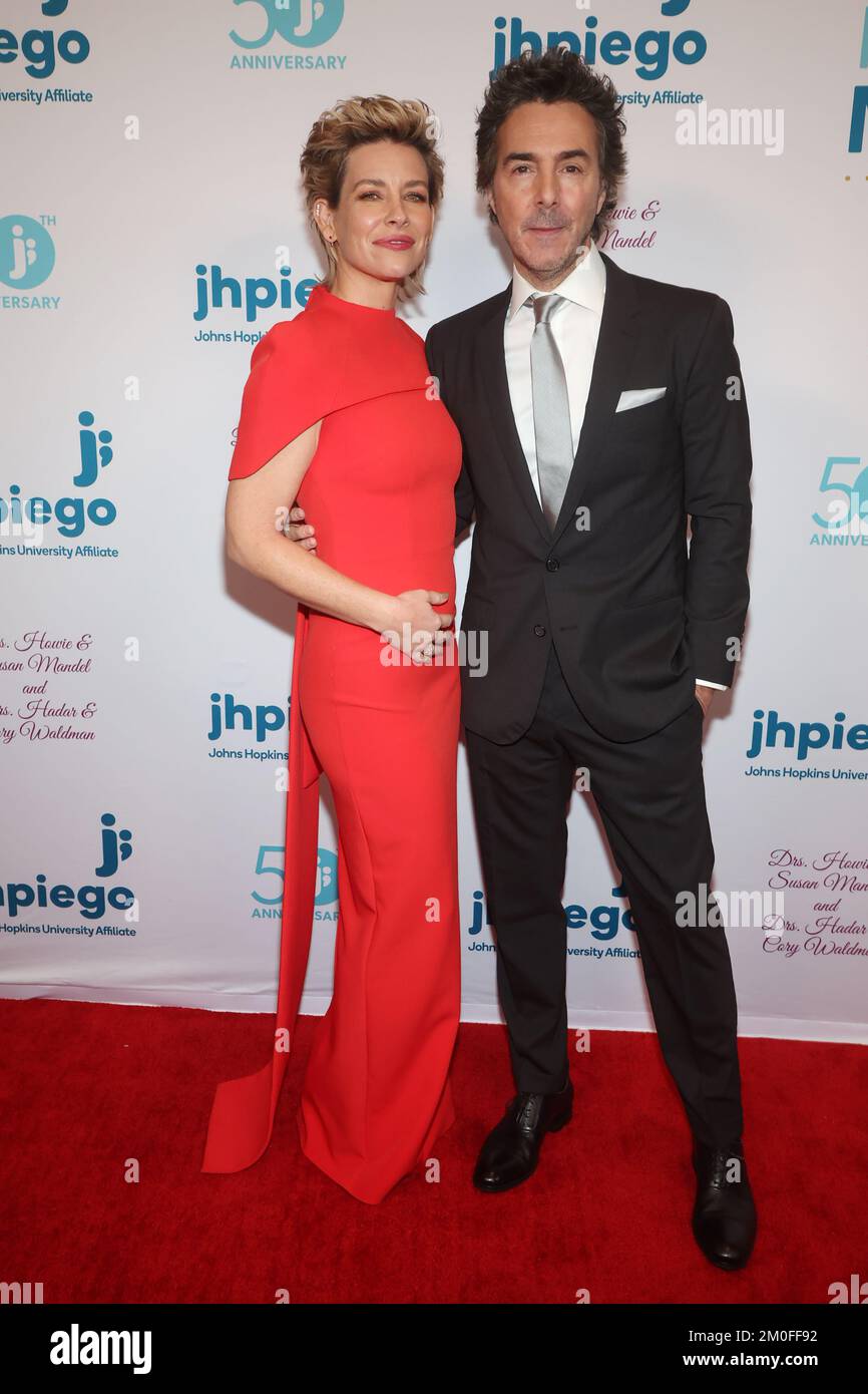 5 December 2022 -Beverly Hills, California - Evangeline Lilly, Shawn