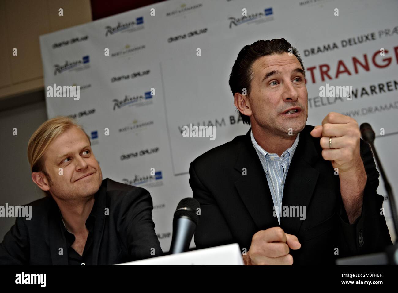 American actor William Baldwin performs in the new Danish thriller 'The Stranger Inside.' The rest of the team consists of Estella Warren, Sarah Butler and Kim bodnia from Denmark. The movie is being shoot in Mallorca and Denmark and is directed and produced by Adam Neutzsky-Wulff and Michael Aoun. The team held a press-meeting in Copenhagen Monday January 9th. In pic. Alec Baldwin and director Adam Neutzsky-Wulff. PHOTOGRAPHER TARIQ MIKKEL KHAN / POLFOTO Stock Photo