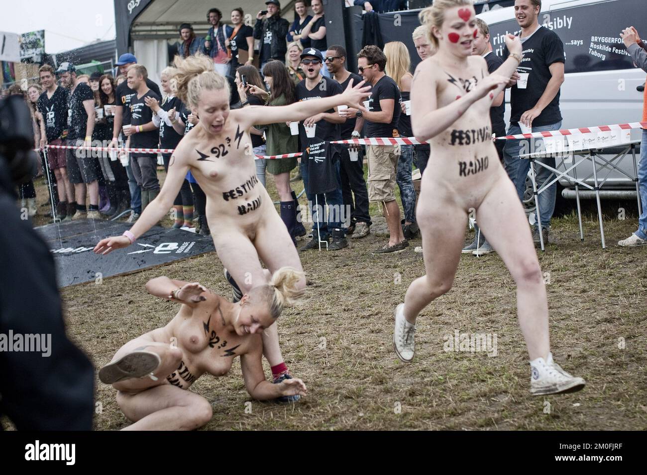 nude run 
