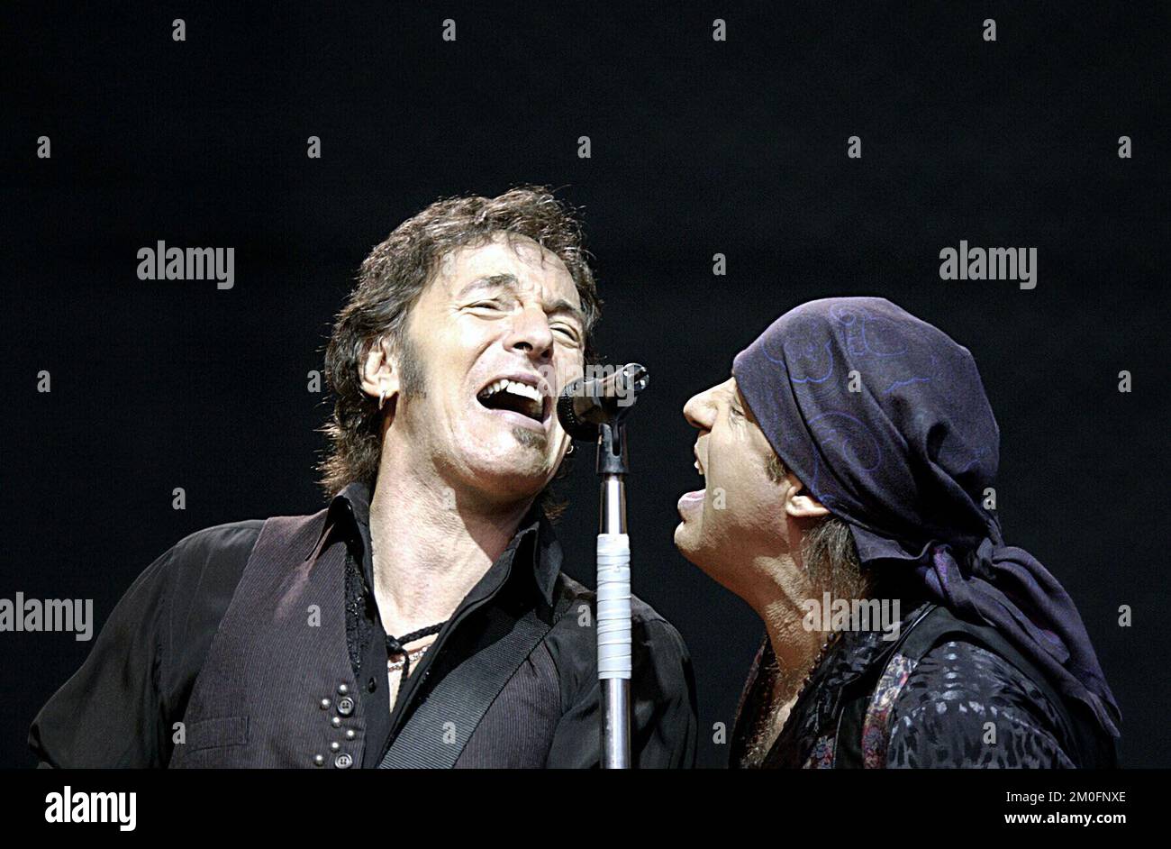 PA PHOTOS/POLFOTO - UK USE ONLY: Bruce Springsteen and the E street band played in 'Parken' Saturday night. The concert was sold out, and the boss and his band did not let anybody down. They kept it going for over three hours. Picture shows Bruce Springsteen and Little Steven (Steven Van Zandt). Stock Photo