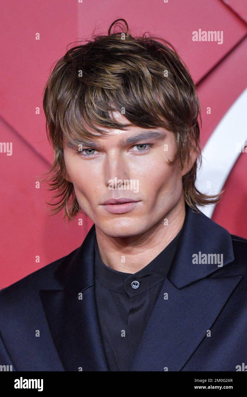 Jordan Barrett attending the Fashion Awards 2022 at Royal Albert Hall