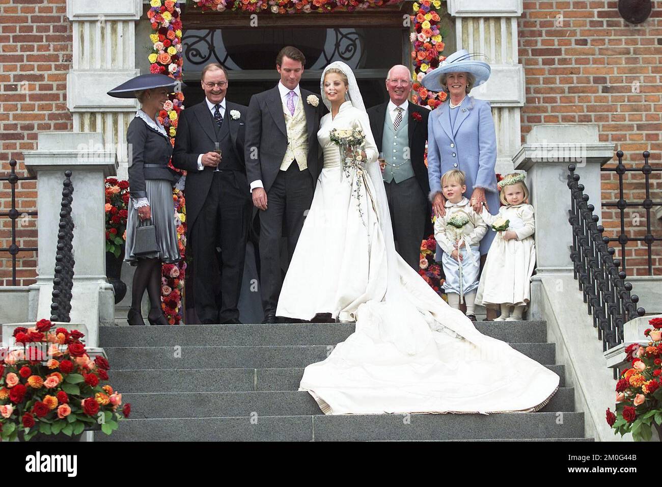Rory Fleming With His New Bride Baroness Caroline Fleming On The Steps 