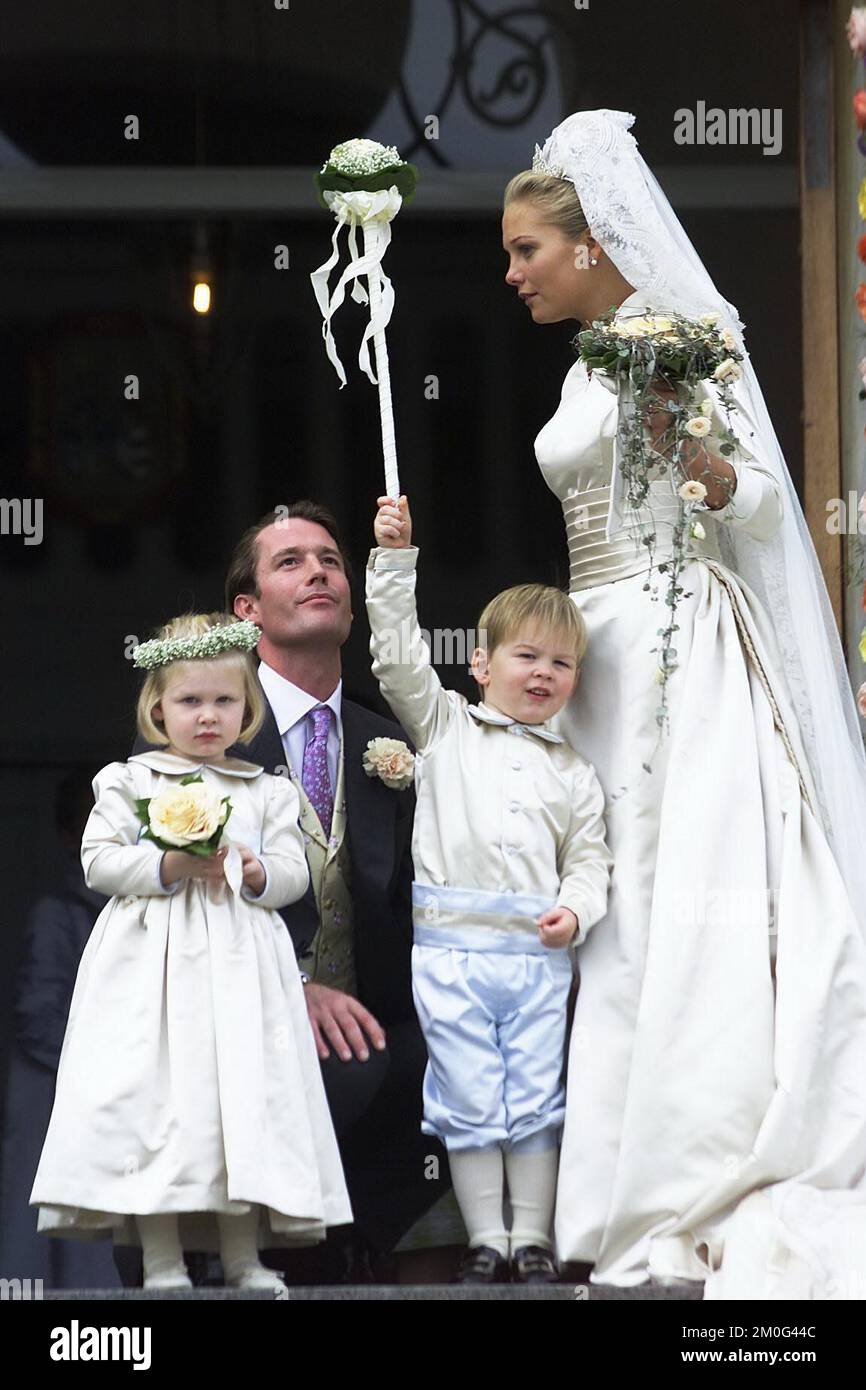 Rory Fleming With His New Bride Baroness Caroline Fleming On The Steps 