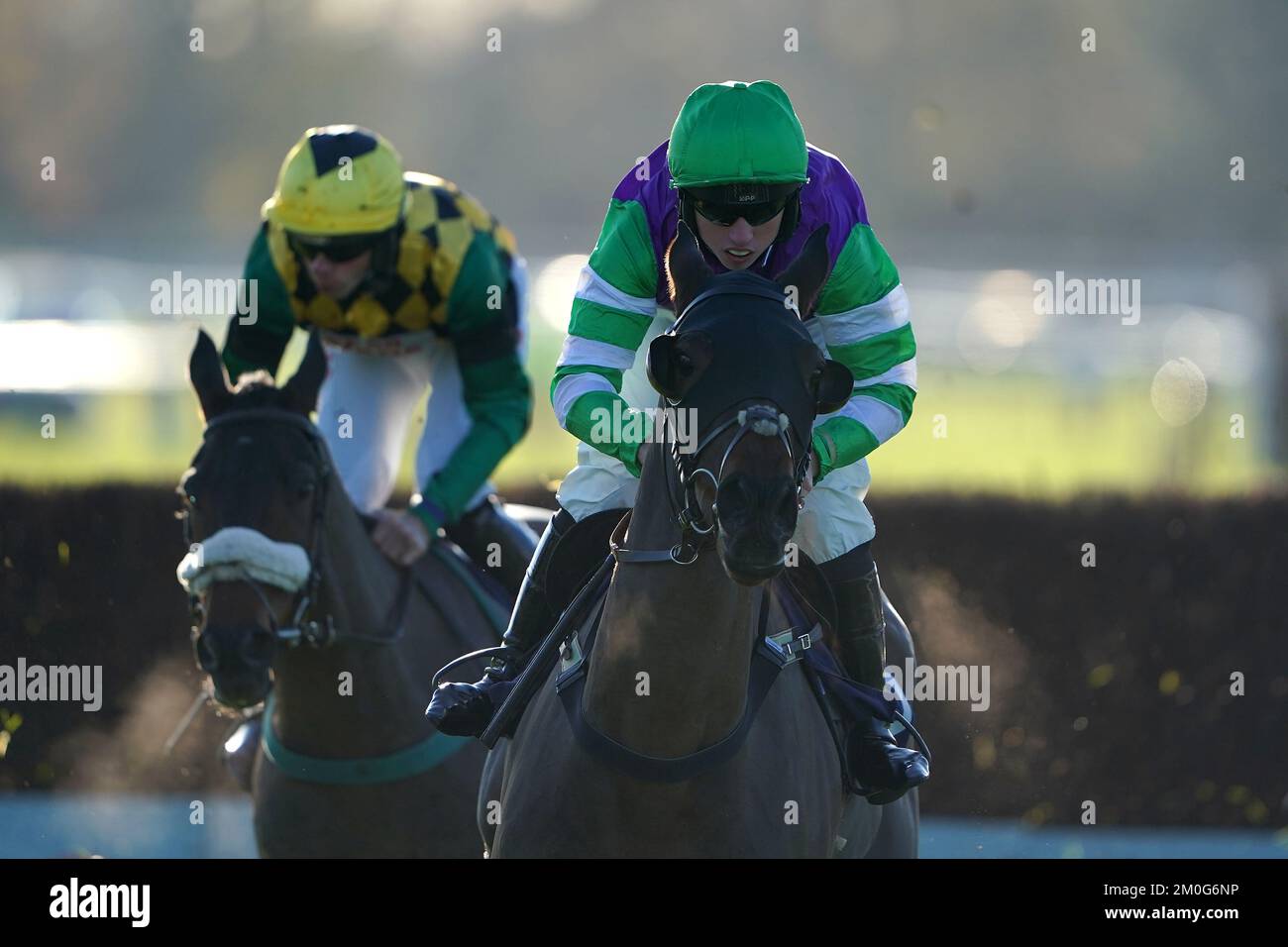 An Marcach ridden by jockey Charlie Hammond in the At the Races App Market Movers Handicap Chase at Fontwell Park Racecourse. Picture date: Tuesday December 6, 2022. Stock Photo