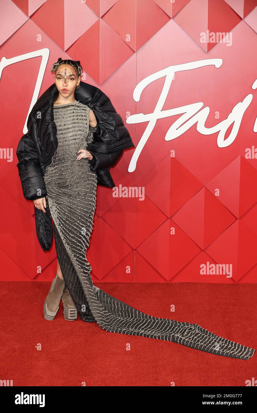 FKA Twigs attends the British Fashion Awards 2022 held at Royal Albert ...