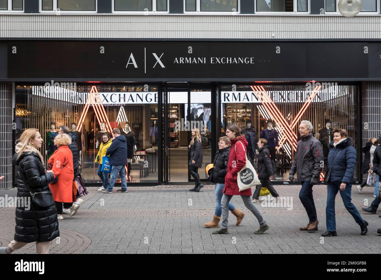 Store armani shop hi-res stock photography and images - Alamy