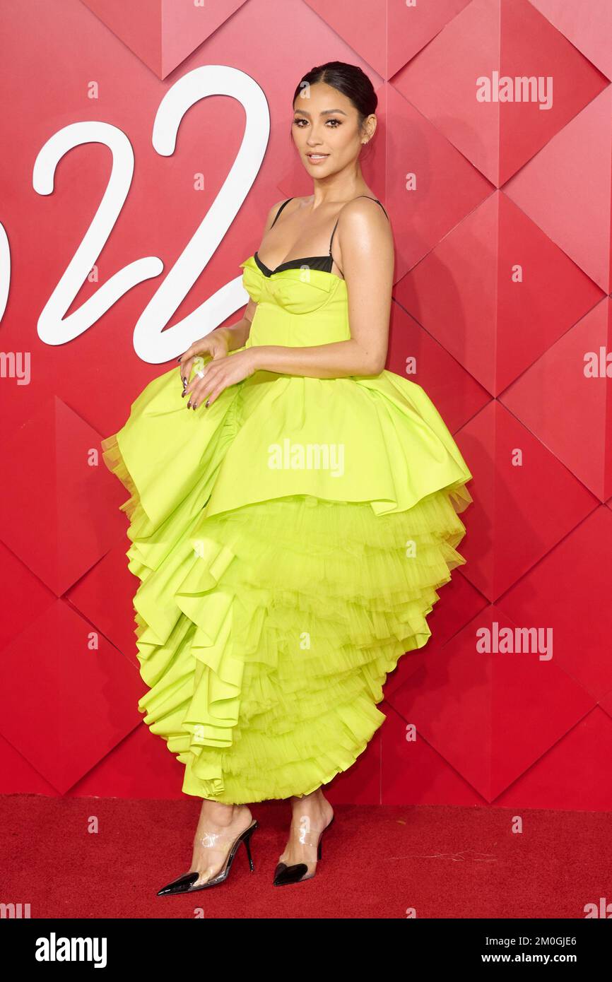 London, UK . 5 December, 2022 . Shay Mitchell pictured at the Fashion ...