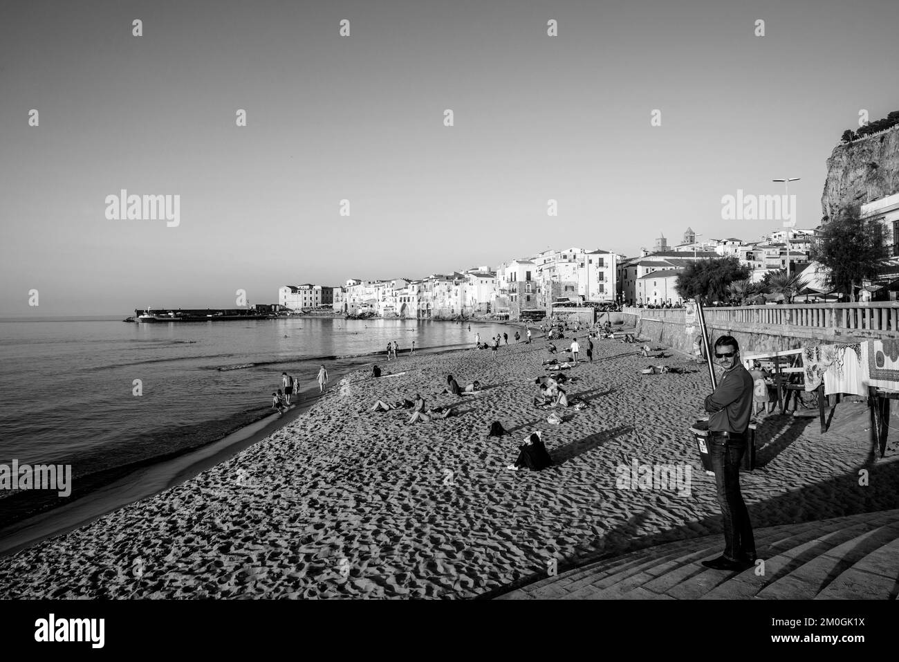Cefalu sicily beach sunny Black and White Stock Photos & Images - Alamy