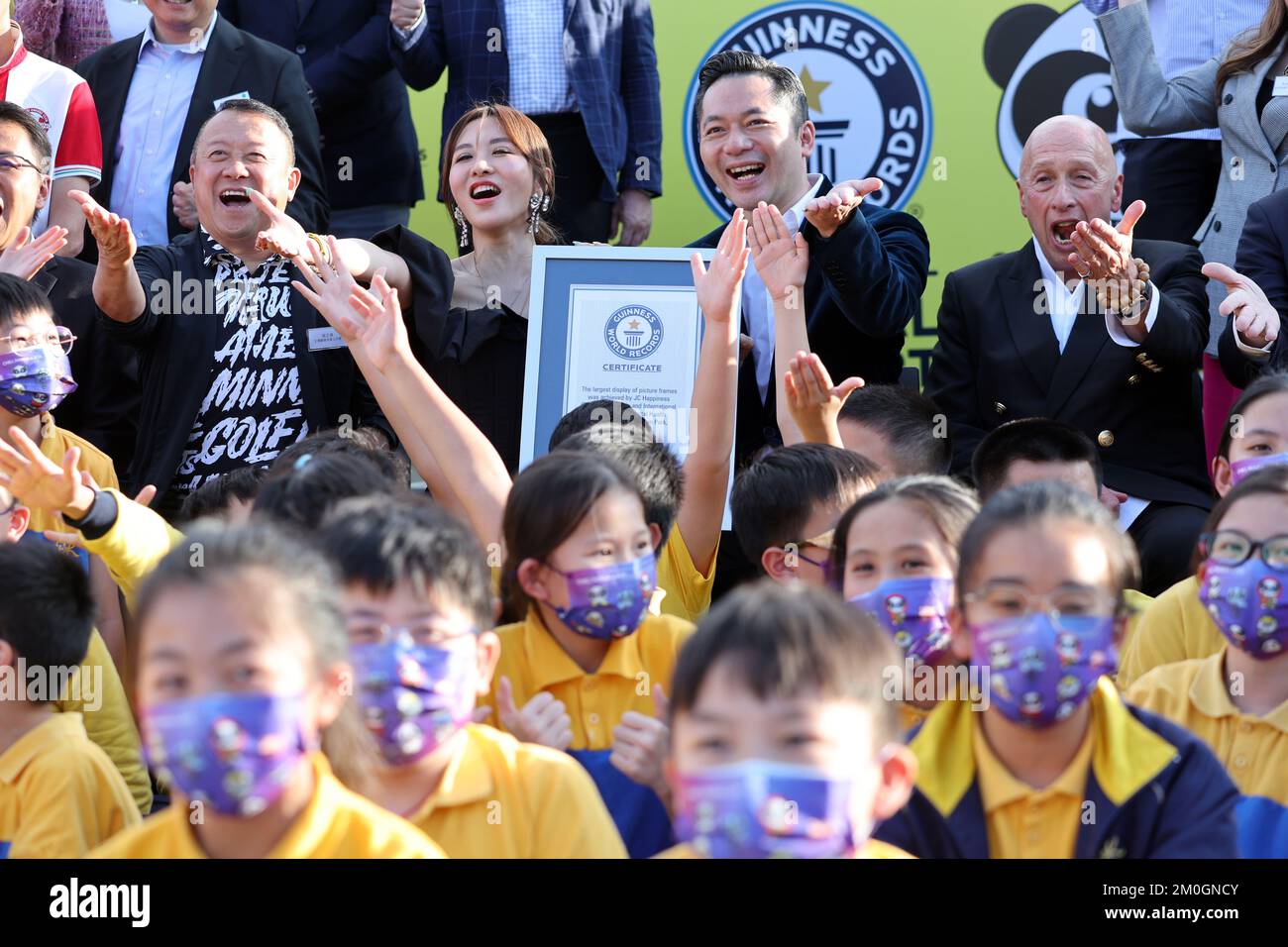 (Back row, Left to Right) TVB's General Manager (Content Operations)  Eric Tsang Chi-wai; Happiness Charity Foundation and International Association of Mental Health Hong Kong, Co-founders Christy Wo and Joseph Rodrick Law;  and Lan Kwai Fong Group chairman Allan Zeman attend Inner Chill - The largest display of picture frames to made a World Guinness record by JC Happiness Charity Foundation and International Association of Mental Health Hong Kong, at the Ocean Park. 16NOV22 SCMP/ Edmond So Stock Photo