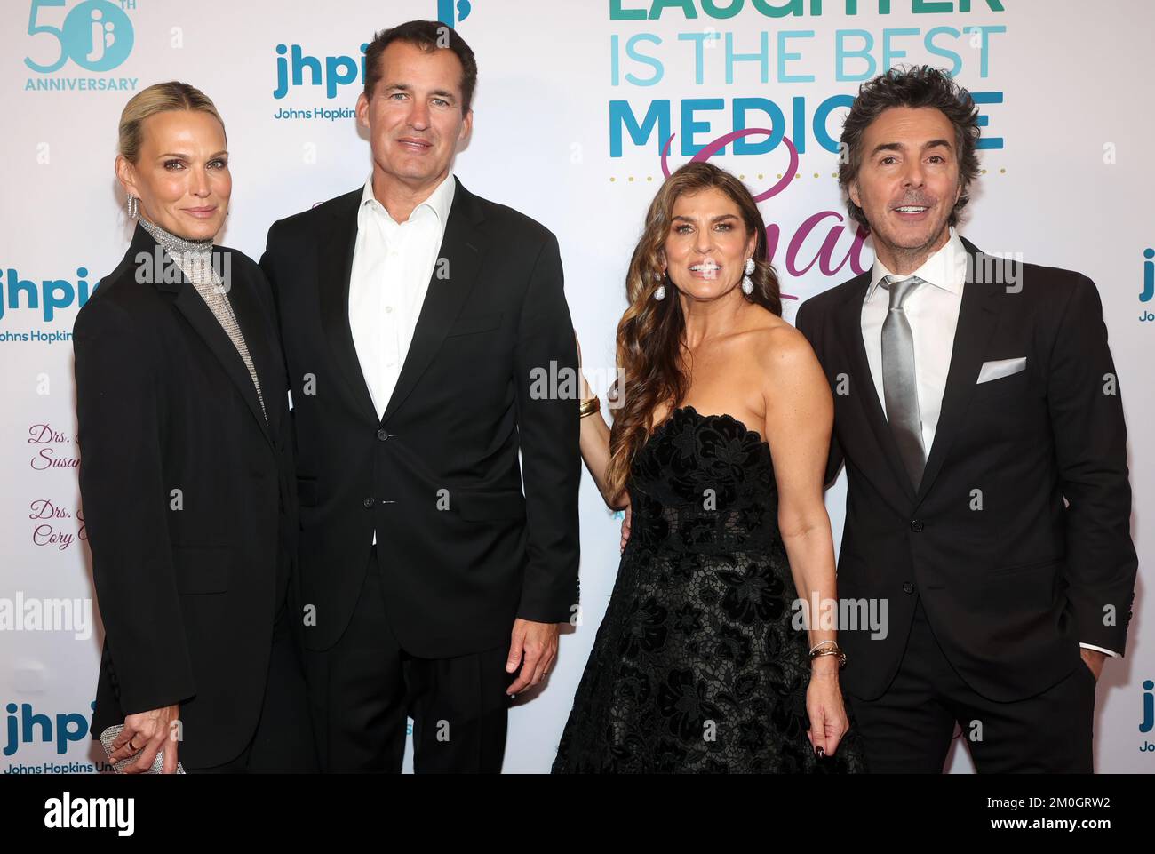 Beverly Hills, Ca. 5th Dec, 2022. Molly Sims, Scott Stuber, Serena Levy